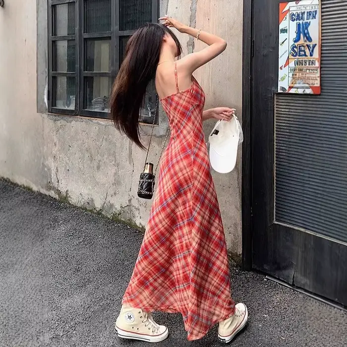 Robe longue élégante à carreaux avec dentelle, sensation haut de gamme, pour femme, été, plage, vacances, taille cintrée, coupe ajustée