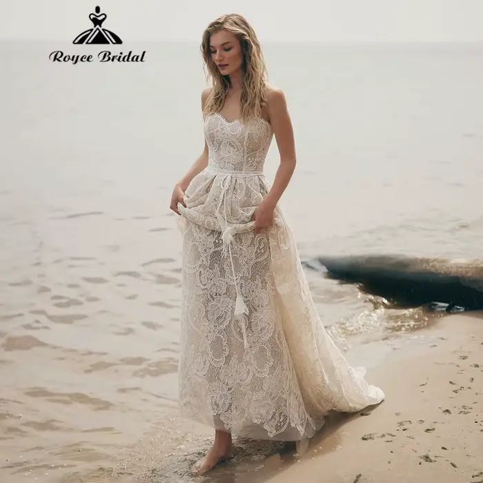 Robe de mariée bohème RoyceBridal coupe A-line avec décolleté cœur et appliques en dentelle 2026 – Robes