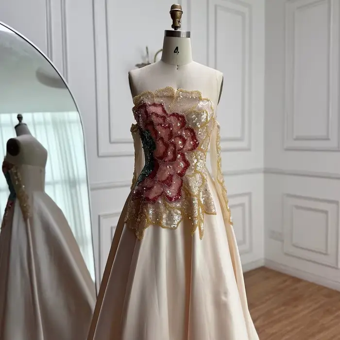 Robe de soirée trapèze en satin beige de luxe avec corsage à paillettes et manches détachables pour femmes toutes occasions spéciales