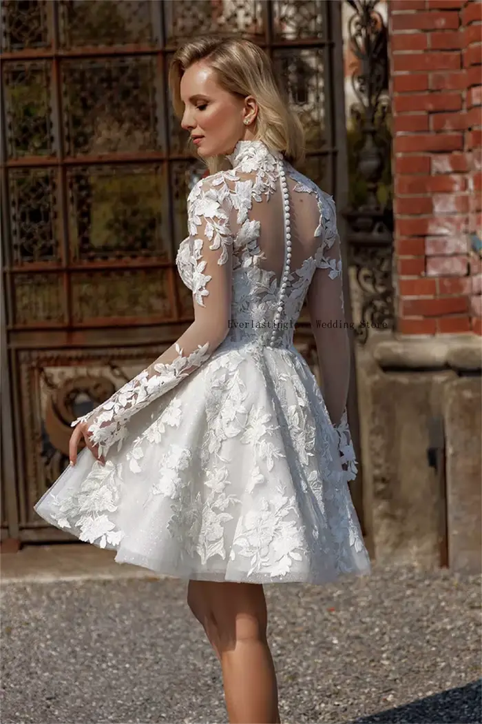 Robe De mariée courte en dentelle