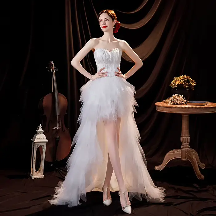 Robes de mariée en dentelle sans bretelles