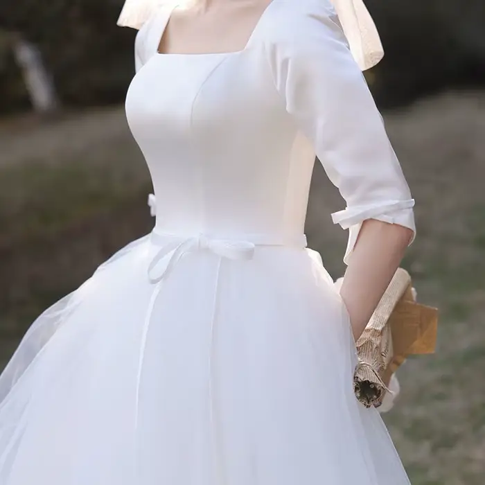 Robe de Mariée Légère et Petite à Manches Mi-sulf