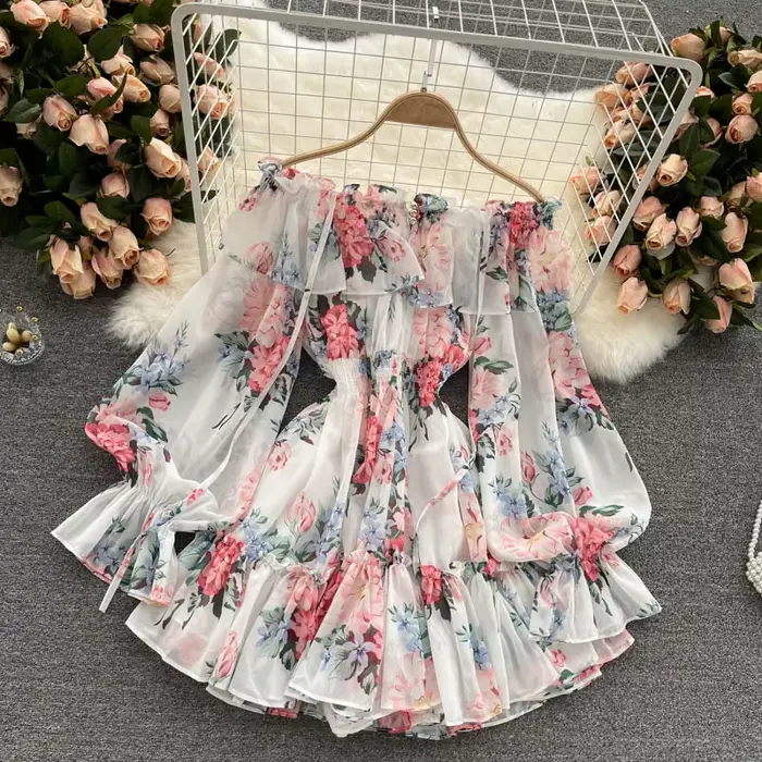 Robe rétro d'été pour femmes, tenue de plage, vacances, Sexy, sans bretelles, manches lanternes, dou