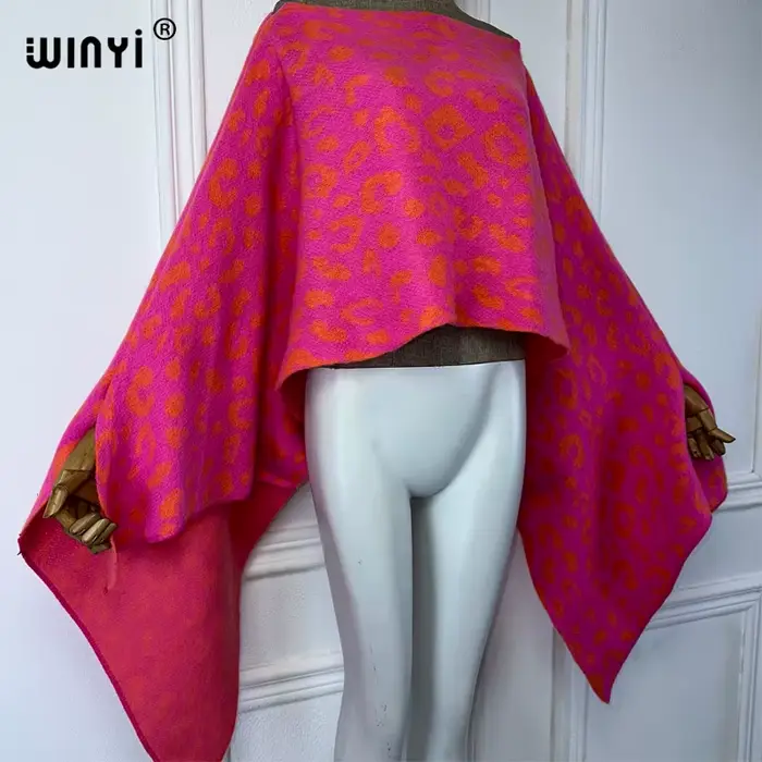 WINYI-Robe chaude bohème pour femme, vêtements de vacances, cape irrégulière, imprimé léopard, ponchos élégants, hiver, 550