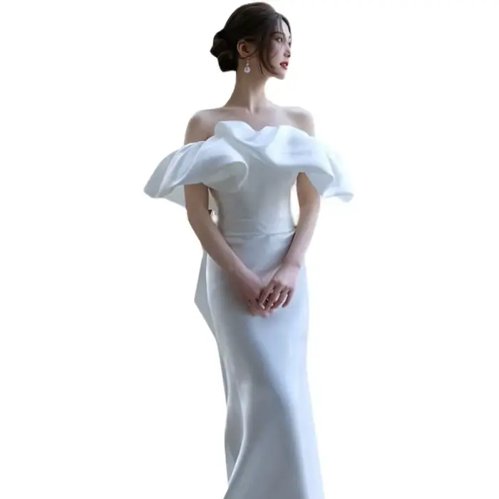 Robe de mariée légère en satin