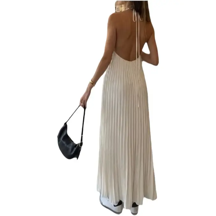 Robe longue d'été sexy dos nu style vacances à la plage en mousseline de soie couleur unie avec jupe drapée et col halter sans manches