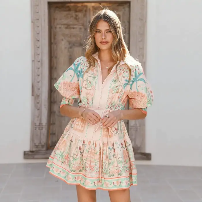 Robe décontractée en lin avec ceinture