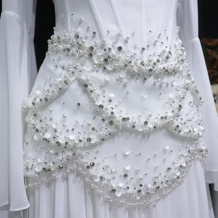 Robe de soirée élégante en mousseline de soie blanche avec doublure et veste, style exquis, perles et cristal, pour femmes de tous les âges, occasions formelles