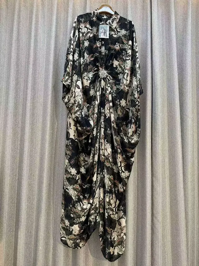 Robe imprimée ample pour femme design rétro décontracté style asymétrique soirée été 2026