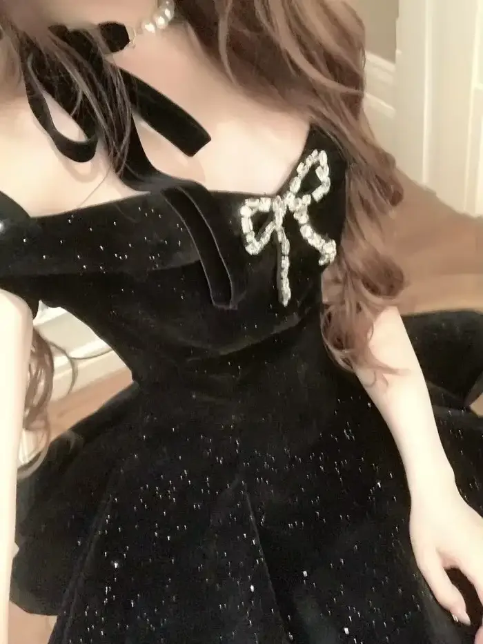 Robe de soirée noire gothique pour femmes