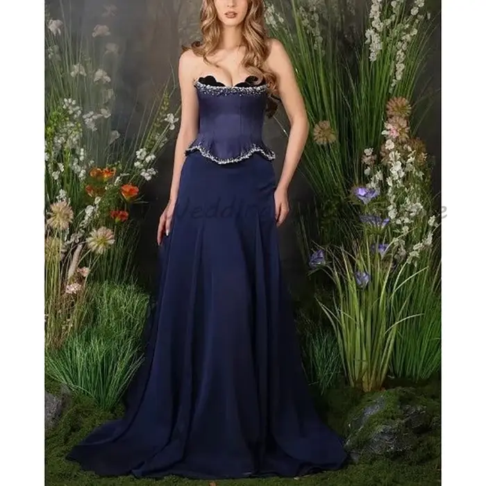 Robe de soirée bleu marine bustier avec corset perlé, haut à peplum, en mousseline fluide, coupe tra
