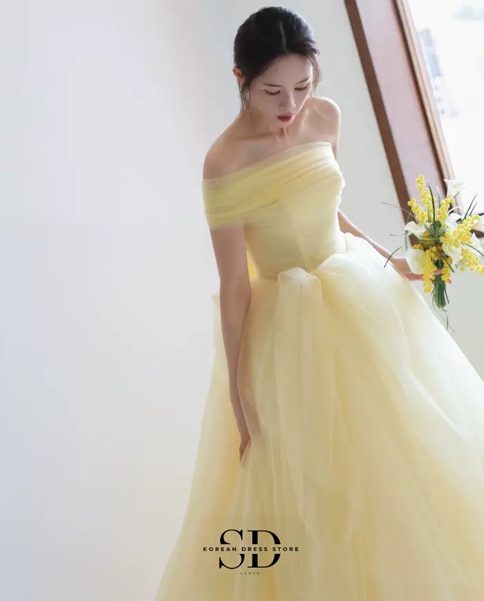 Sondr 2026 nouvelles robes de mariée coréennes jaune clair doux Tulle