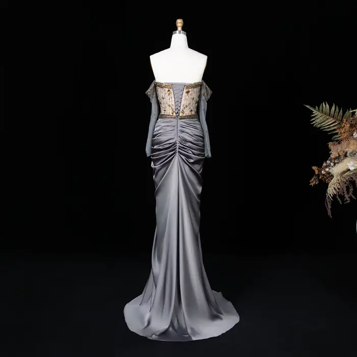 Sharon Said – robe de soirée blanche élégante