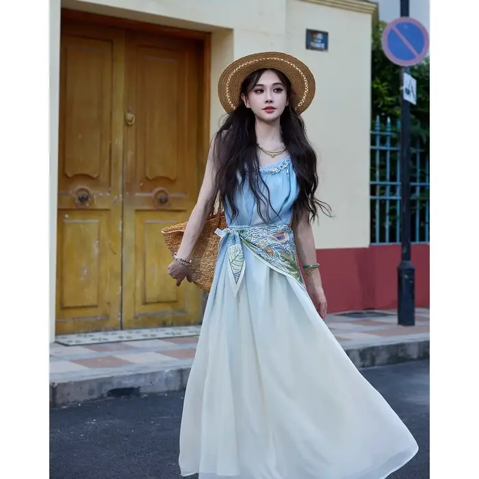 Robe à bretelles de Style vacances français pour femmes en été, nouveau Style de voyage en bord de mer, jupe longue de tempérament Super féerique