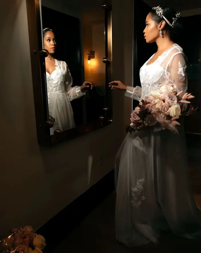 Robe de mariée en dentelle chic et chemise de nuit
