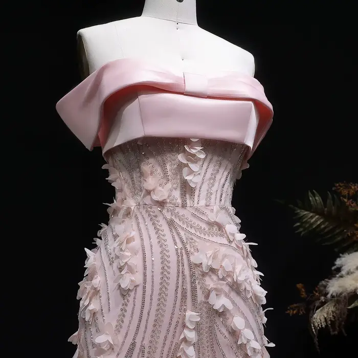 Robe de soirée Sharon Said à fleurs 3D et paillettes pour bal mariage anniversaire style sirène élégante à offrir pour femme occassions spéciales