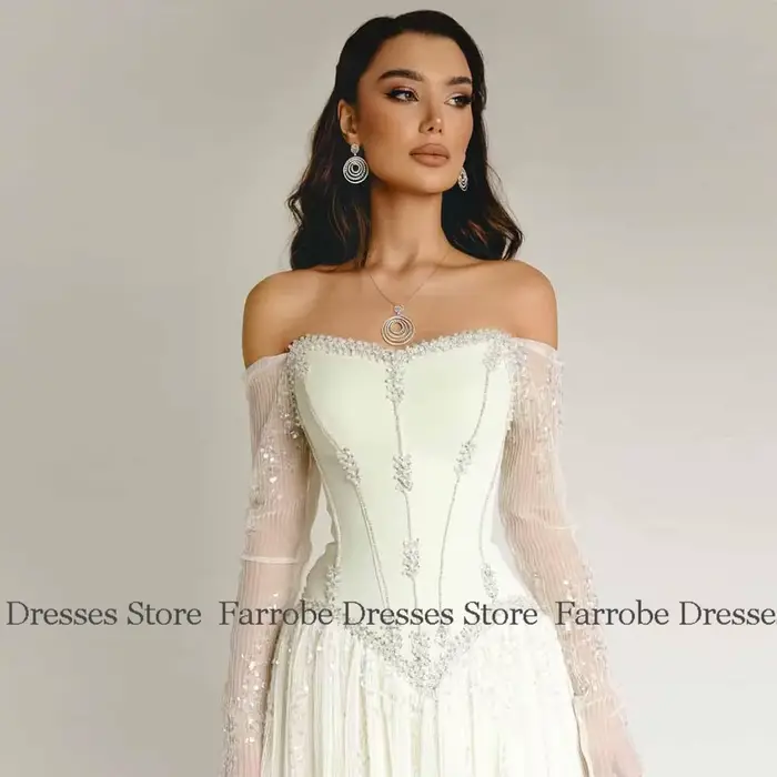 Robe de bal en satin jaune pâle avec strass et cristaux élégante pour femmes grandes occasions sociales trapèze décolleté hors épaules