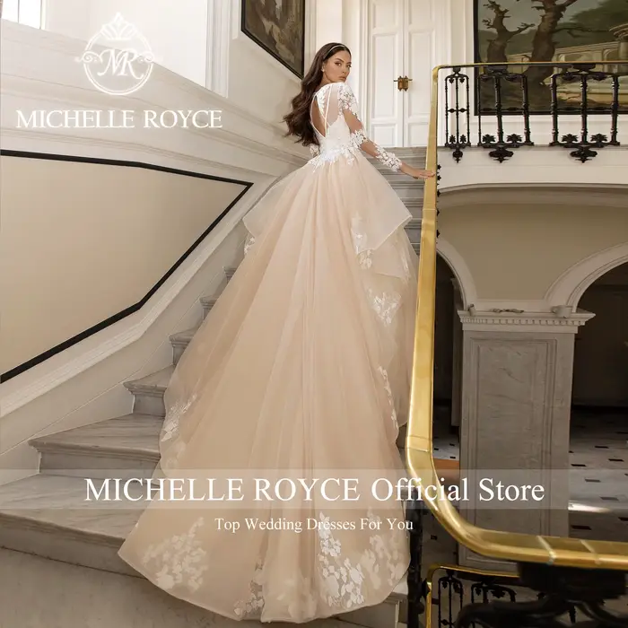 Robe de mariée Michelle Royce moderne avec train de chapelle en polyester, dentelle, maille, organza et tulle pour femmes enceintes et occasions spéciales
