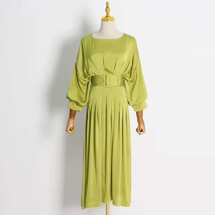 Robe de soirée d'été élégante avec manches bouffantes et décolleté rond pour femmes occasions spéciales soirée cocktail mariage