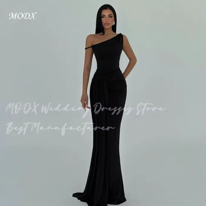 MODX Robe de soirée sophistiquée noire asymétrique à une épaule, froncée, coupe sirène, longueur ras
