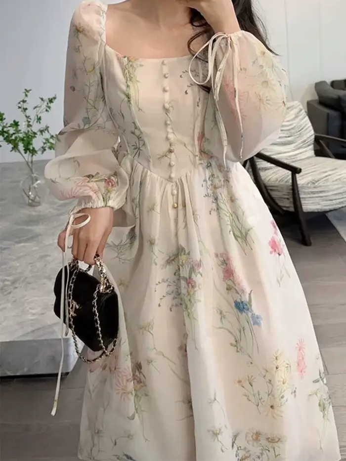 Robe midi en mousseline florale à col carré et manches longues pour femme