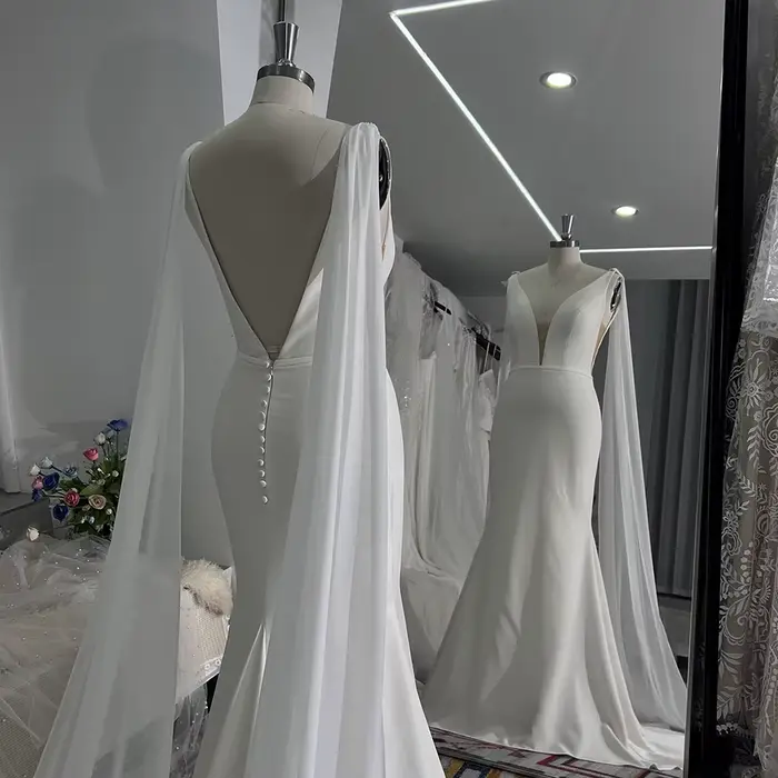 Mryarce Simple élégant Sexy plongeant crêpe robes de mariée avec des ailes en mousseline détachables