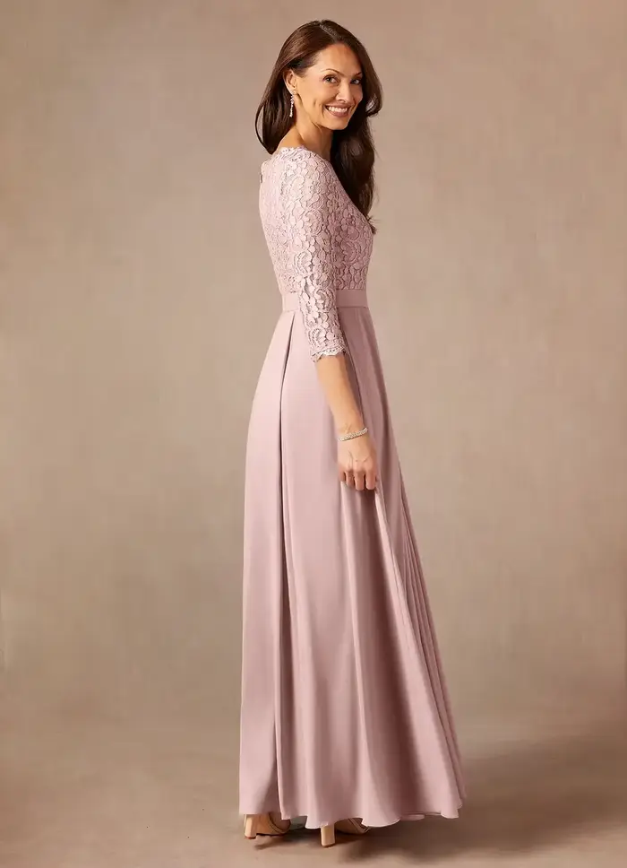Robe de soirée élégante en satin rose sirène drapée