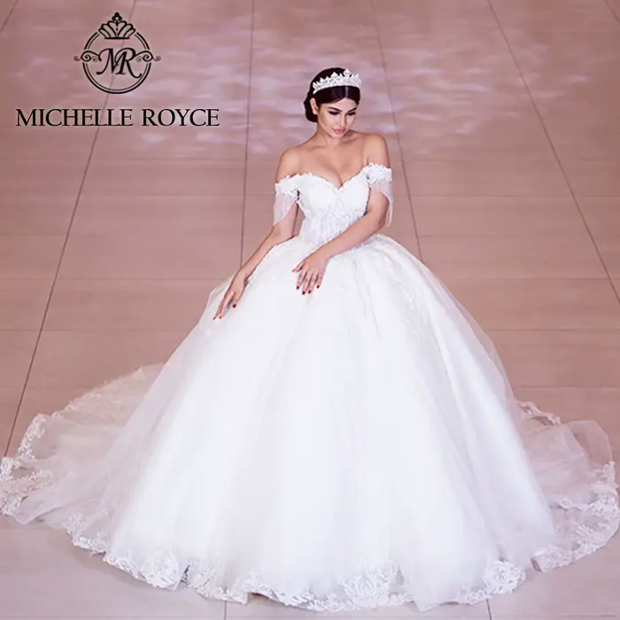 Robe de bal Michelle Royce en polyester et soie avec train royal et décorations de perles et de cristal pour femmes à offrir pour des occasions spéciales