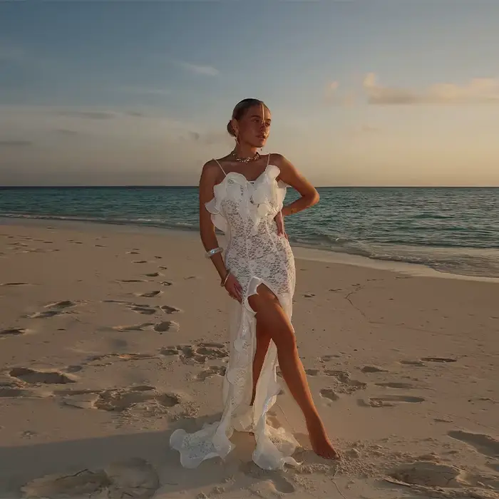 Robe longue de vacances en dentelle plissée, élégante et Sexy, fente haute, charmante, luxueuse, ami