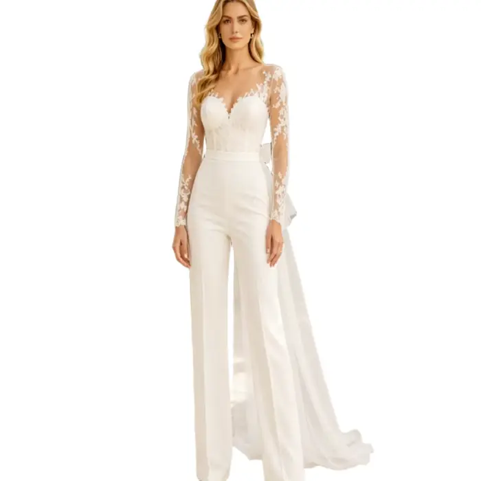 Robe de mariée minimaliste pour cérémonie civile, combinaison-pantalon en satin doux à manches longues avec traîne, élégante en dentelle pour réception