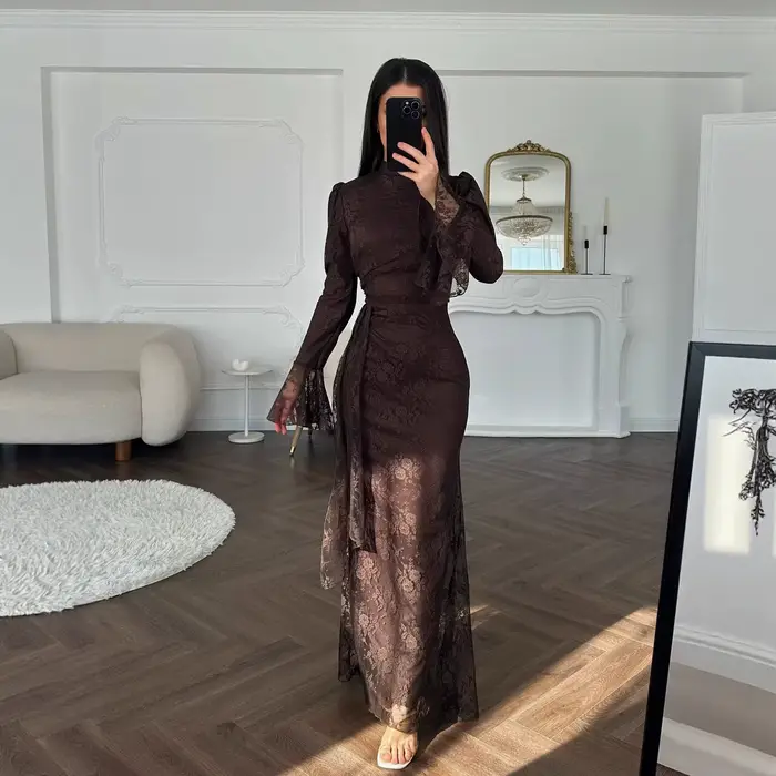 Robe de soirée ajustée en dentelle pour femme, ligne H, longueur cheville, manches cloche, taille cintrée, coupe slim, sexy et élégante, été 2026